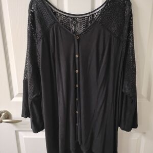 Torrid Black Button-Up Lace Sleeve Top 5X